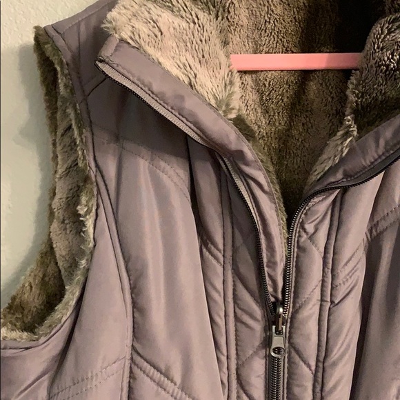 Fur lined vest - Picture 2 of 3